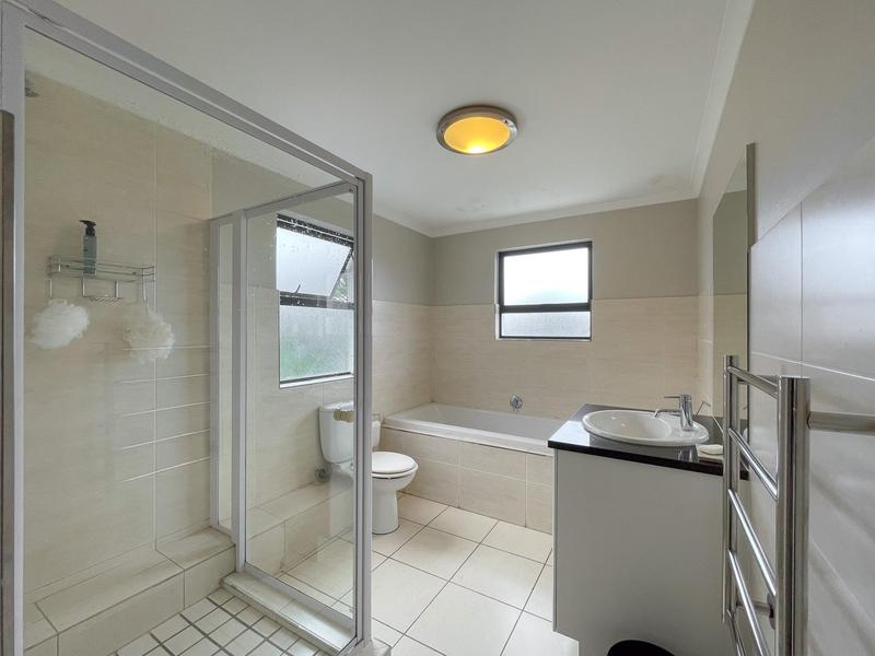 4 Bedroom Property for Sale in Hout Bay Western Cape
